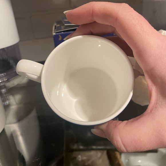 Wedgwood Peter rabbit Millennium 2000 tea cup in original box with certificate - Picture 9 of 9